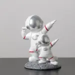 Astronaut_Family_Decorative_Figurine_-_-4129812 Astronaut Family Decorative Figurine