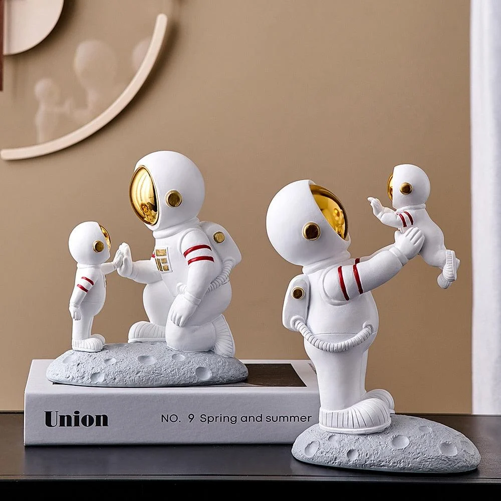 Astronaut Family Statues -  - #tag1#