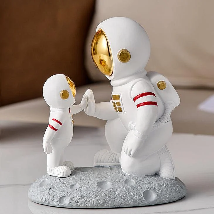 Astronaut Family Statues -  - #tag1#
