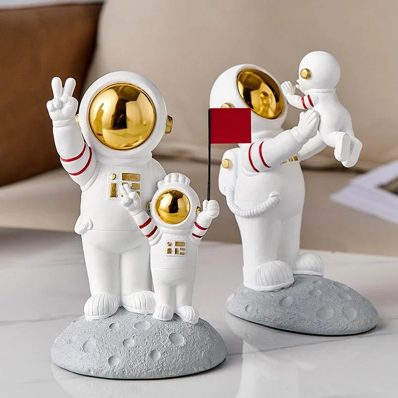 Astronaut Family Statues -  - #tag1#