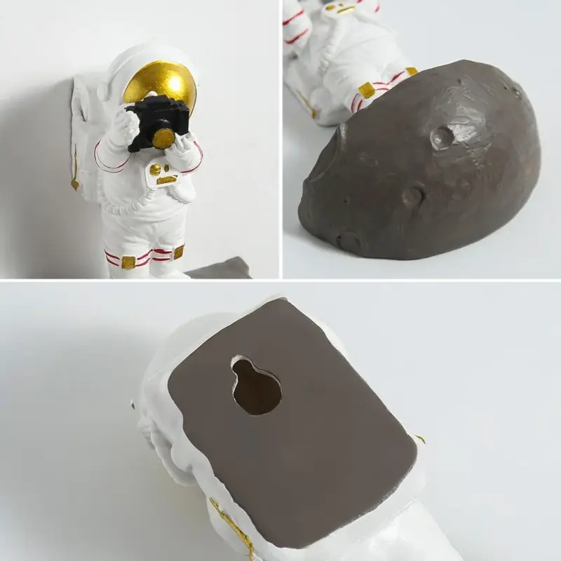 Astronaut On Moon tag1