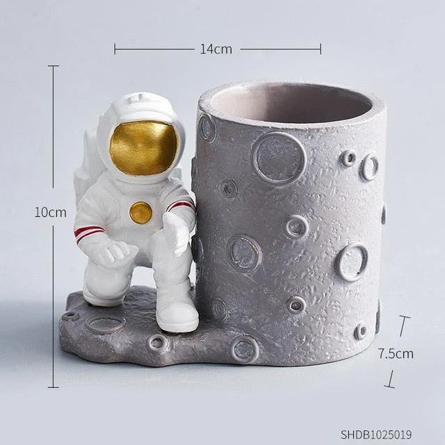 Astronaut Pen Stand -  - #tag1#