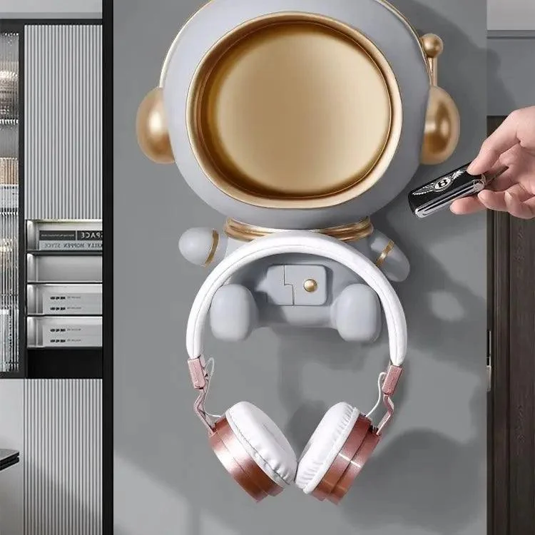 Astronaut Storage Tray: Nordic Cartoon Resin Figurine -