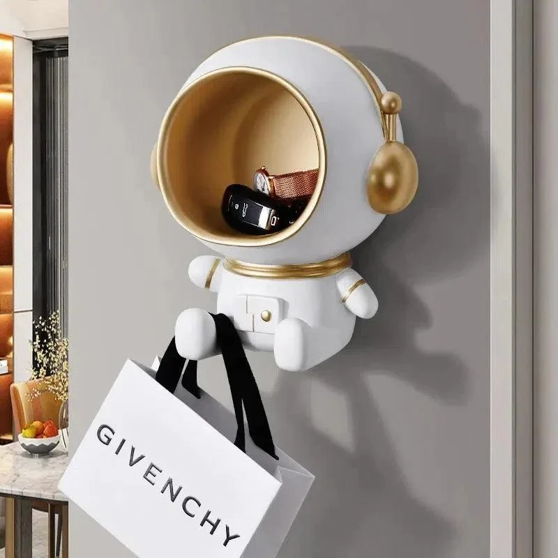 Astronaut Storage Tray: Nordic Cartoon Resin Figurine -