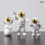 Astronaut_on_Moon_Figurines_-_-_tag1_-4138402 Astronaut on Moon Figurines tag1