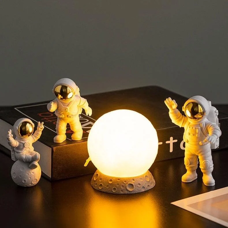 Astronaut on Moon Figurines -  - #tag1#