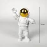 Astronaut_on_Moon_Figurines_-_-_tag1_-4138497 Astronaut on Moon Figurines tag1