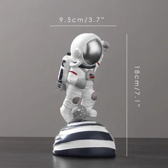 Astronaut on Planet Saturn -  - #tag1#