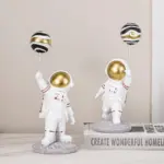 Astronaut with Planet Balloon tag1