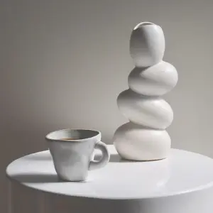 Auriana Vases