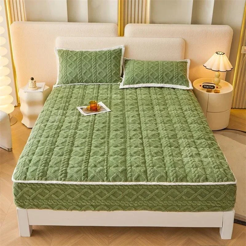 Autumn Winter Thicken Warm Mattress Pad and Pillowcase Soft Tafu Velvet Fitted Bed Sheet Set with Elastic Band Quilted Bed Cover -  - #tag1#