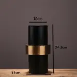 Avivash Vase