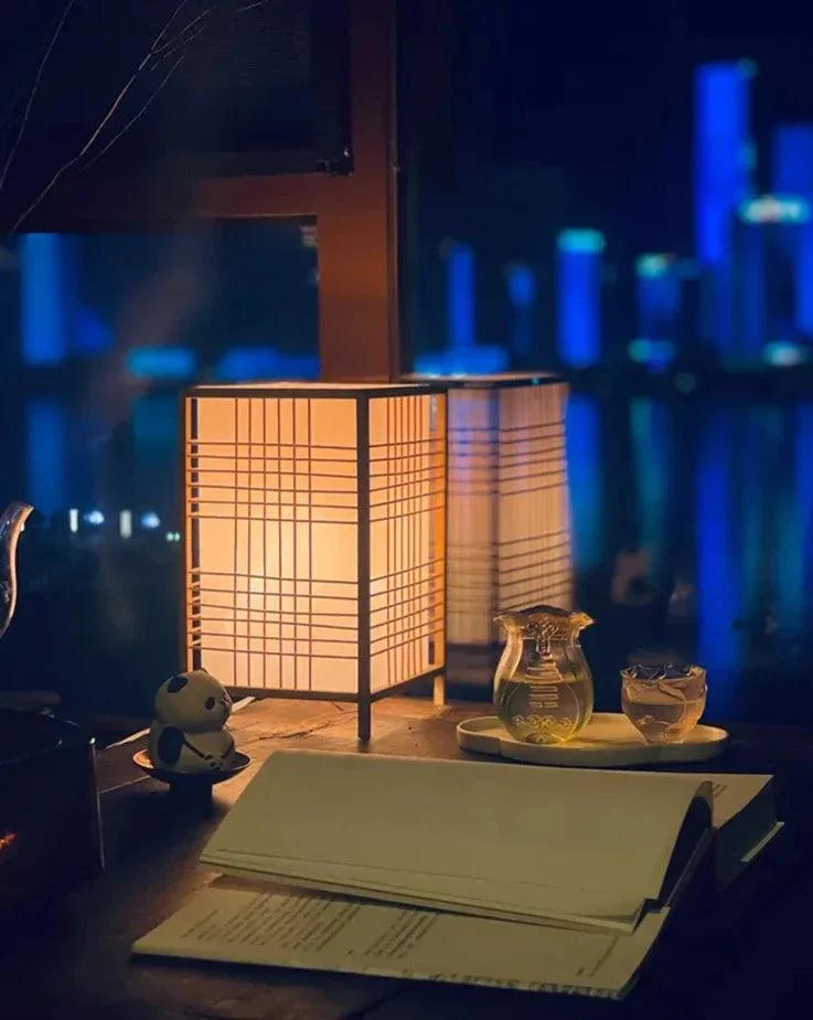 Bamboo Woven Japanese Style Table Lamp -