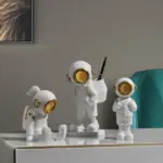 Banksy Little Diver Figurines tag1