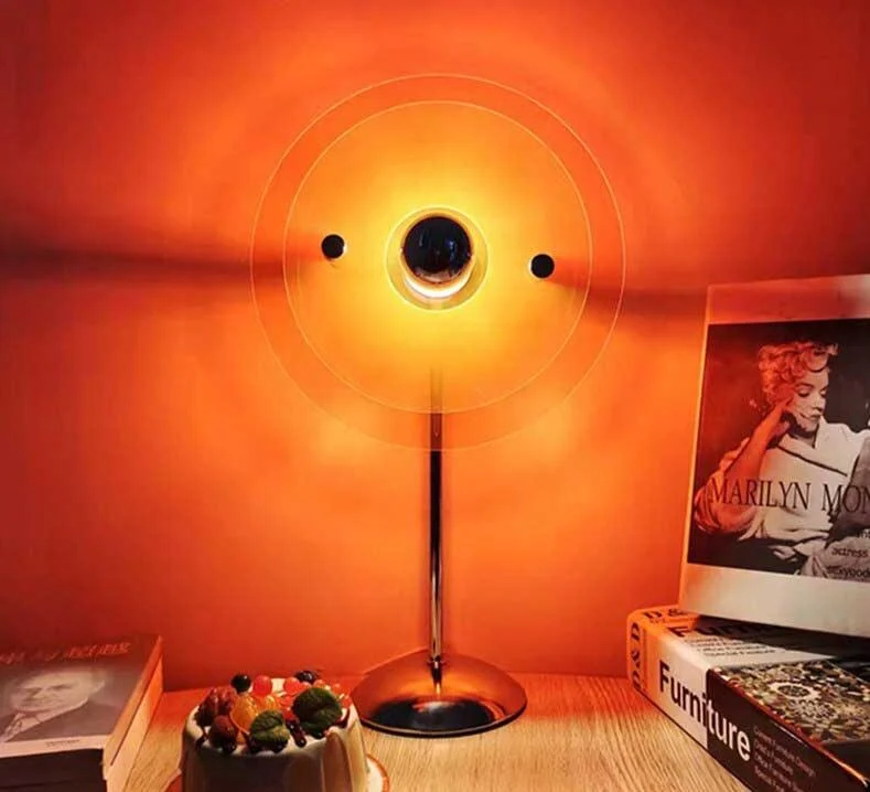 Bauhaus-inspired Retro Aura Lamp -