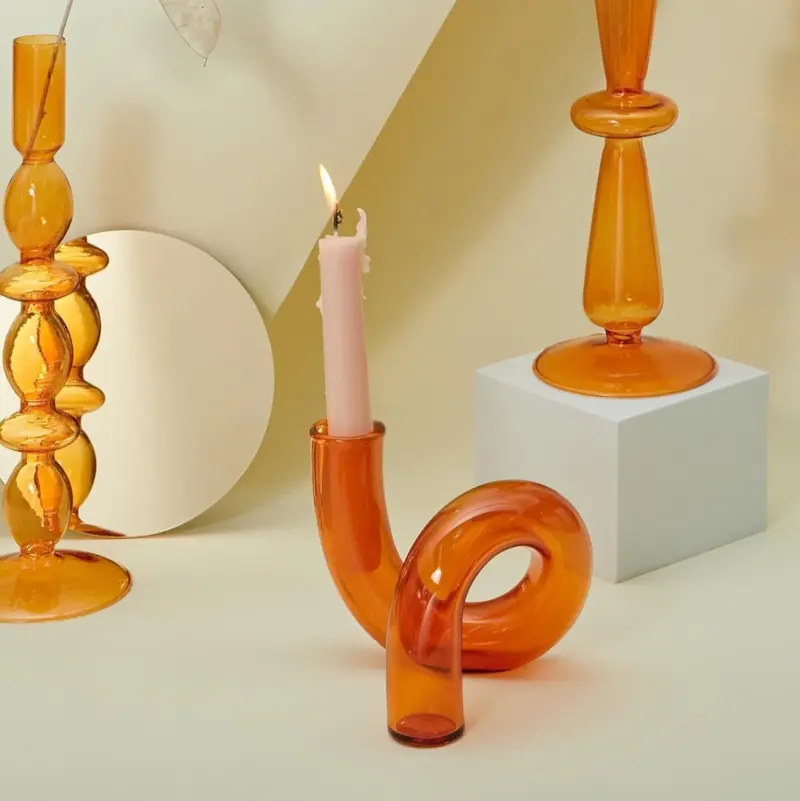 Beautiful Spiral Glass Vase tag1