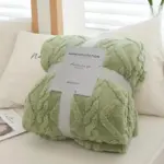 Beautiful sustainable blanket tag1