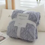 Beautiful sustainable blanket tag1