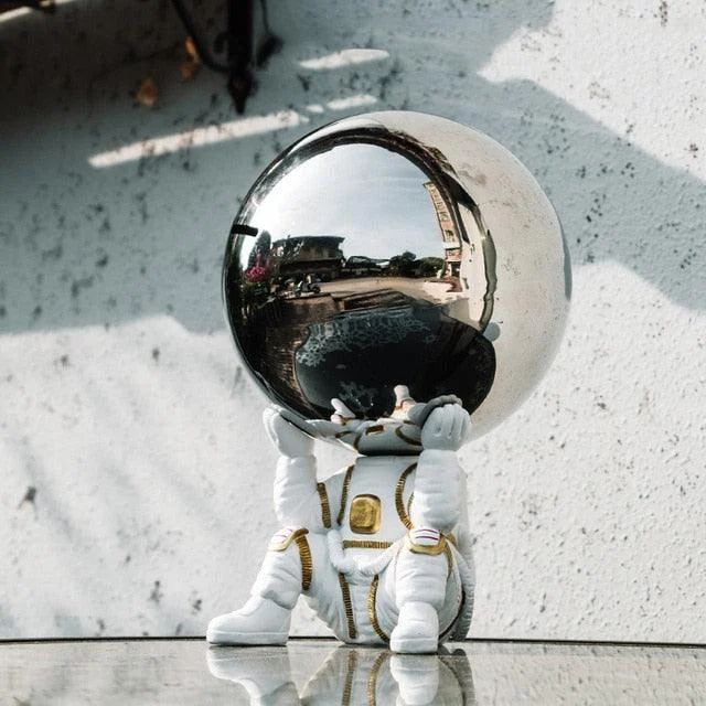 Big Planet Astronaut Sculpture -  - #tag1#