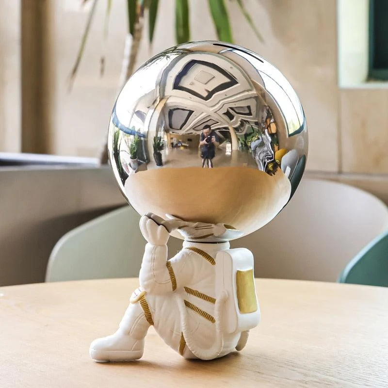 Big Planet Astronaut Sculpture -  - #tag1#