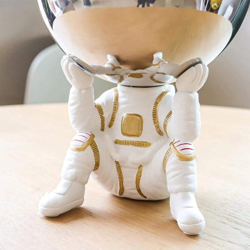 Big Planet Astronaut Sculpture -  - #tag1#