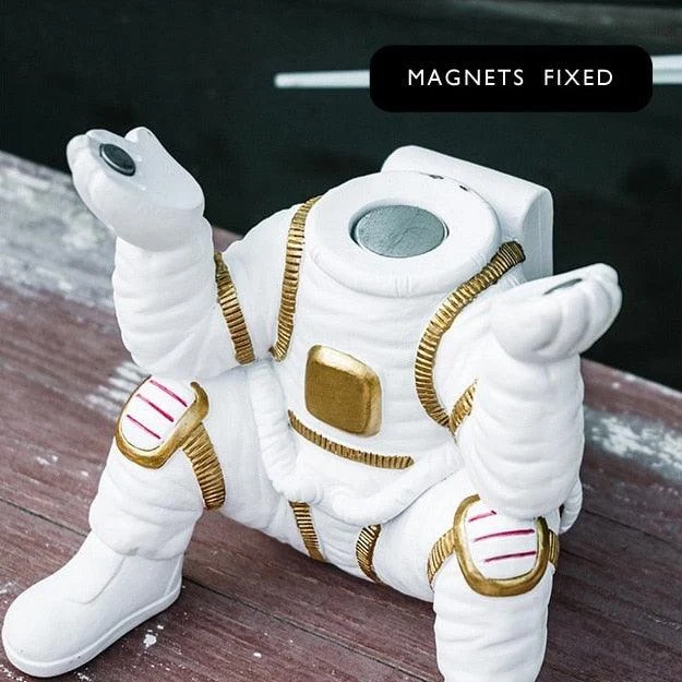 Big Planet Astronaut Sculpture -  - #tag1#