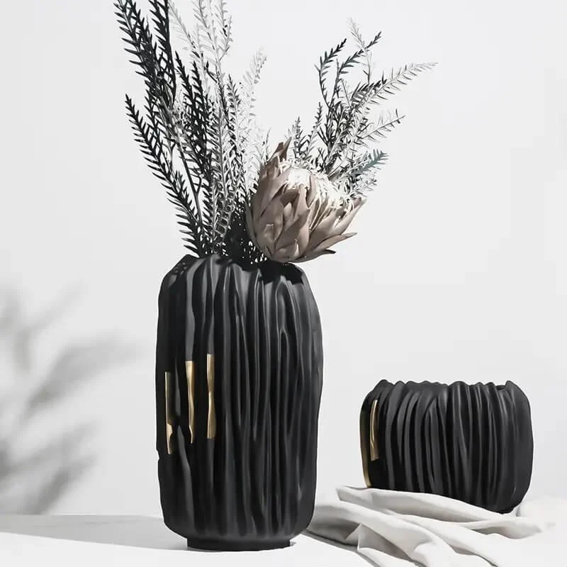 Black Abstract Vase Gold Crease Texture Abstract Resin -  - #tag1#