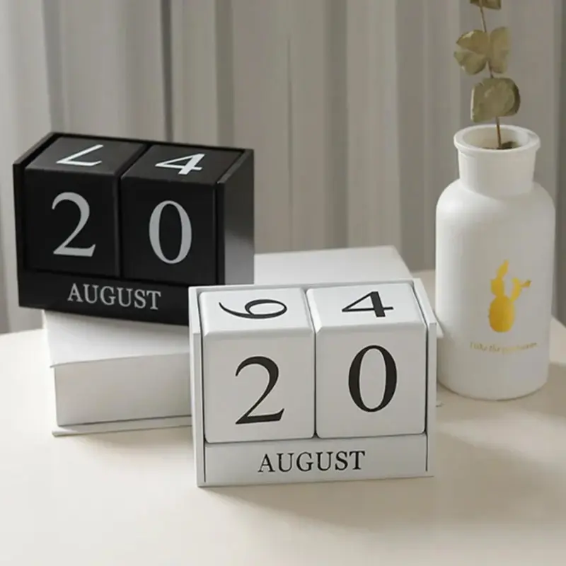Black White Wooden Block Calendar