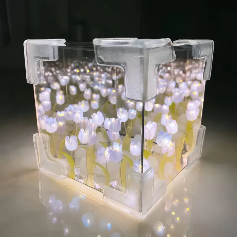 BlossomBox BeleuchteteGeschenkboxmitSeidenblumen