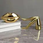 Body Art Statue tag1
