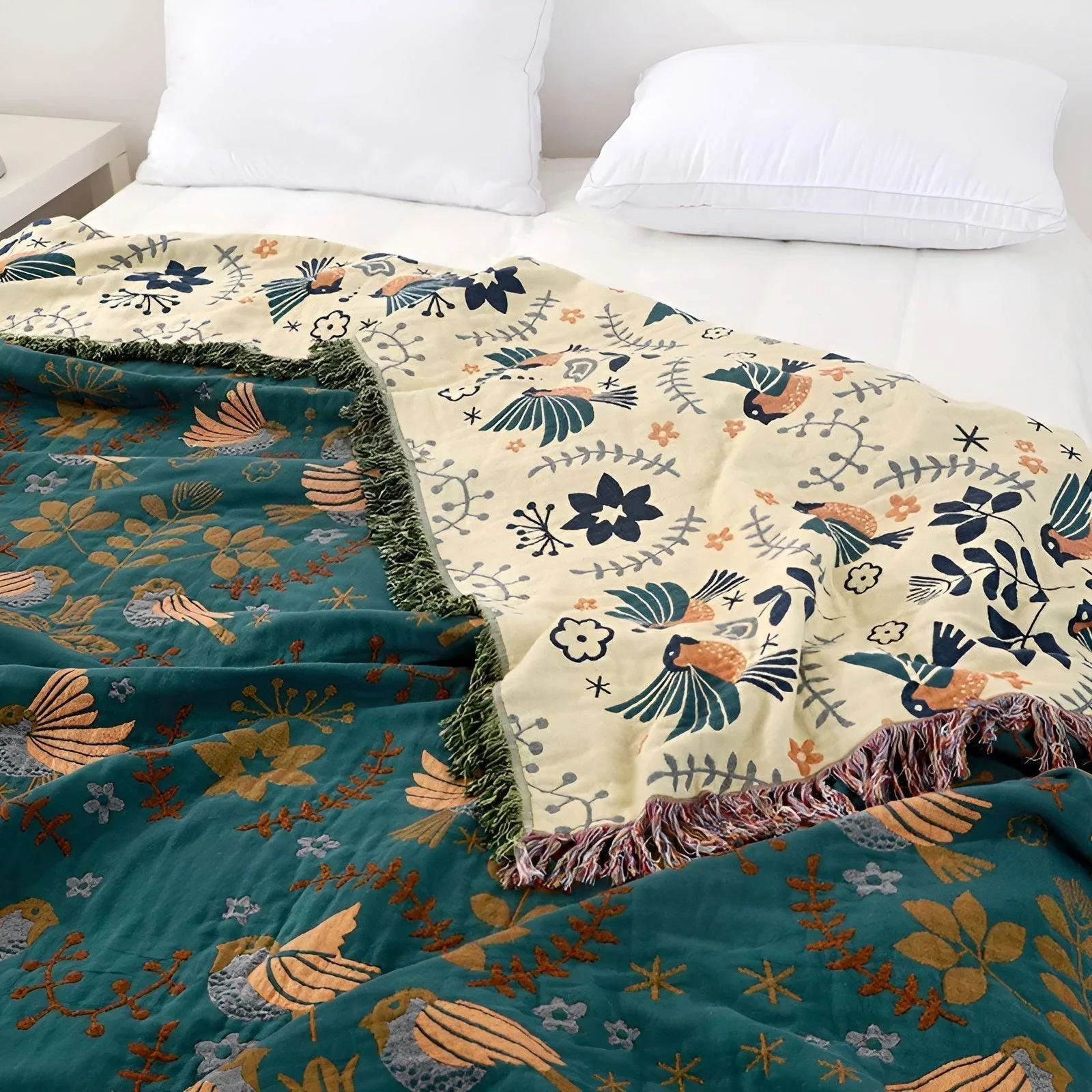 Boho Blanket - Reversible embroidered cotton blanket with birds and flowers -  - #tag1#