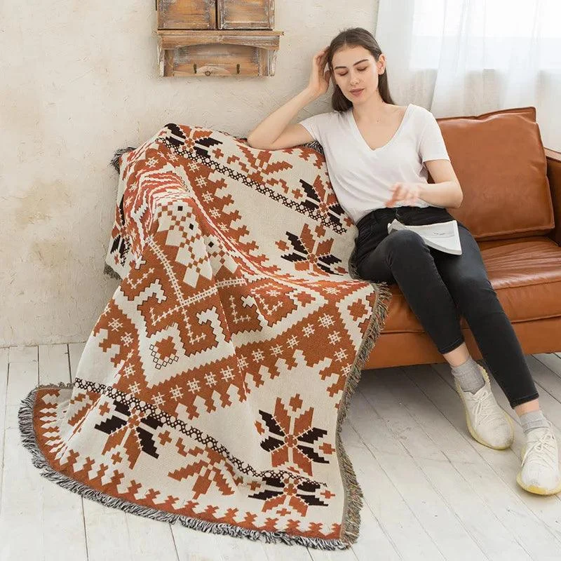 Boho Tassel Blanket: Chic Comfort for Sofa and Beyond. -