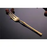 Bragi_Designer_Flatware_-_-_tag1_-4157093 Bragi Designer Flatware tag1