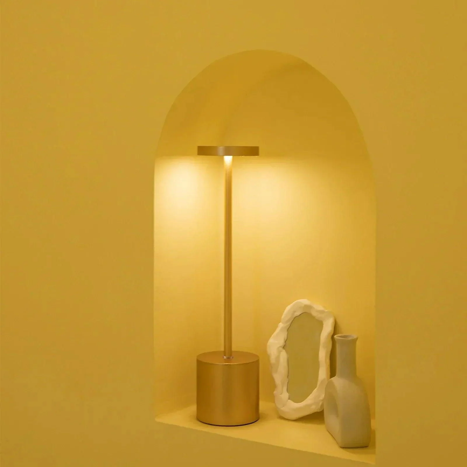 BrightTouch - LED table lamp with intuitive touch sensor -  - #tag1#