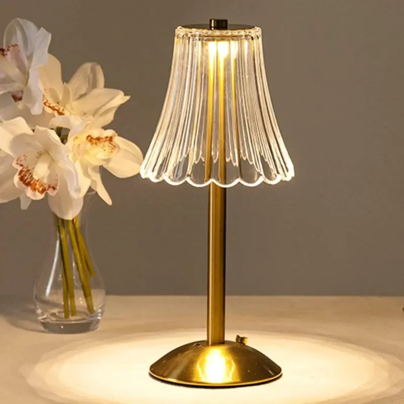 Brilliance LED Retro Table Lamp USB rechargeable tag1