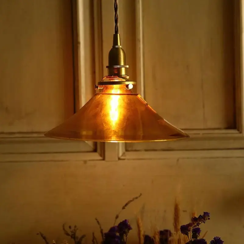 BrownGlassPendantLight