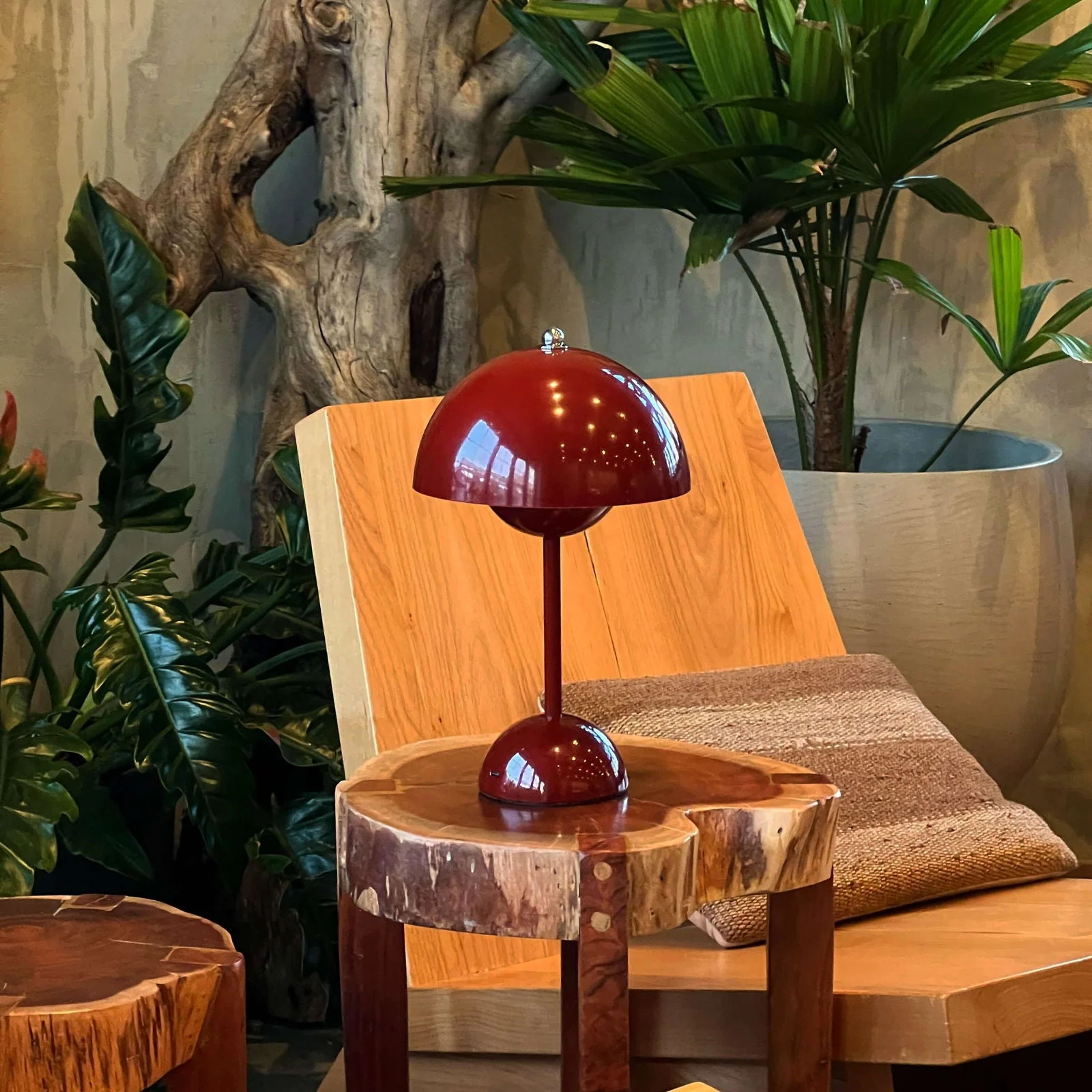 Brulee Modern Table Lamp Water Resistant Wireless and Rechargeable -  - #tag1#