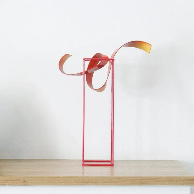 Bud Freestanding Flower Vase Contemporary Centerpiece Decor