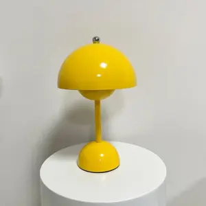 Bud LED Table Lamp - Modern Decoration