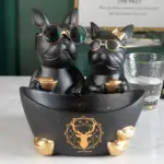 Bulldog Waiter