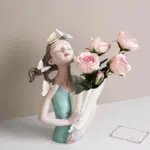 Butterfly_Figurine_Vase_-_-_tag1_-4166200 Butterfly Figurine Vase tag1