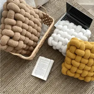 Button cushion - Soft Nordic