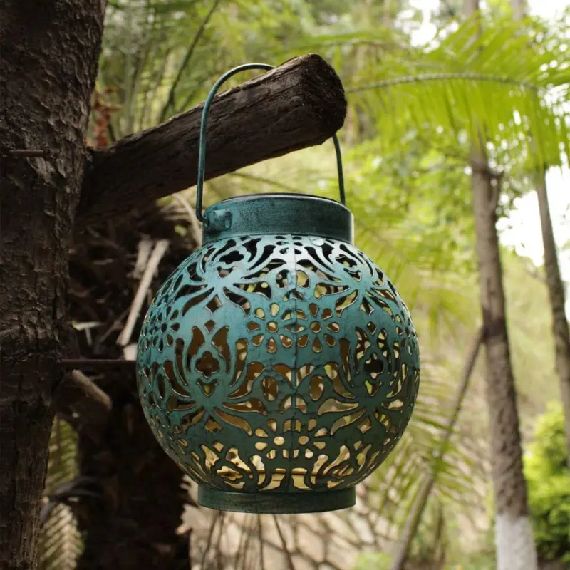 C369 SolarLanternLightForGardenDecoration