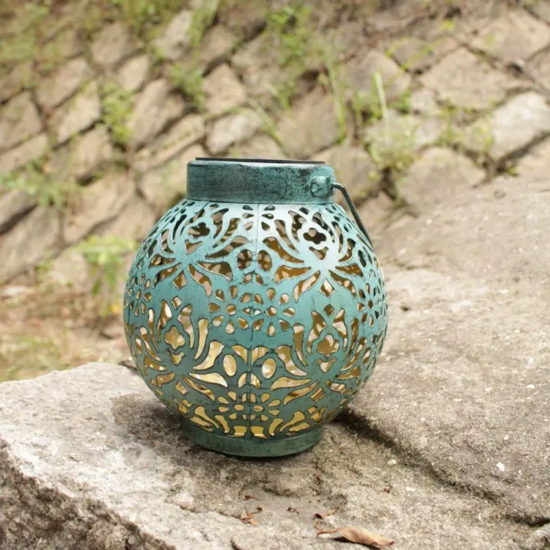 C369 SolarLanternLightForGardenDecoration