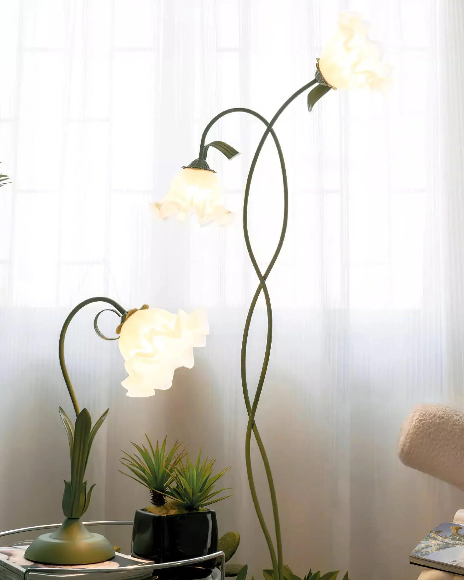 Calla Flowers Floor Lamp – Elegant and Atmospheric Lighting -  - #tag1#