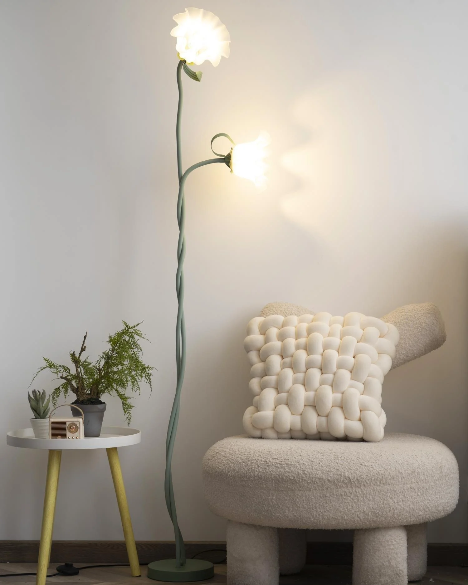 Calla Flowers Floor Lamp – Elegant and Atmospheric Lighting -  - #tag1#