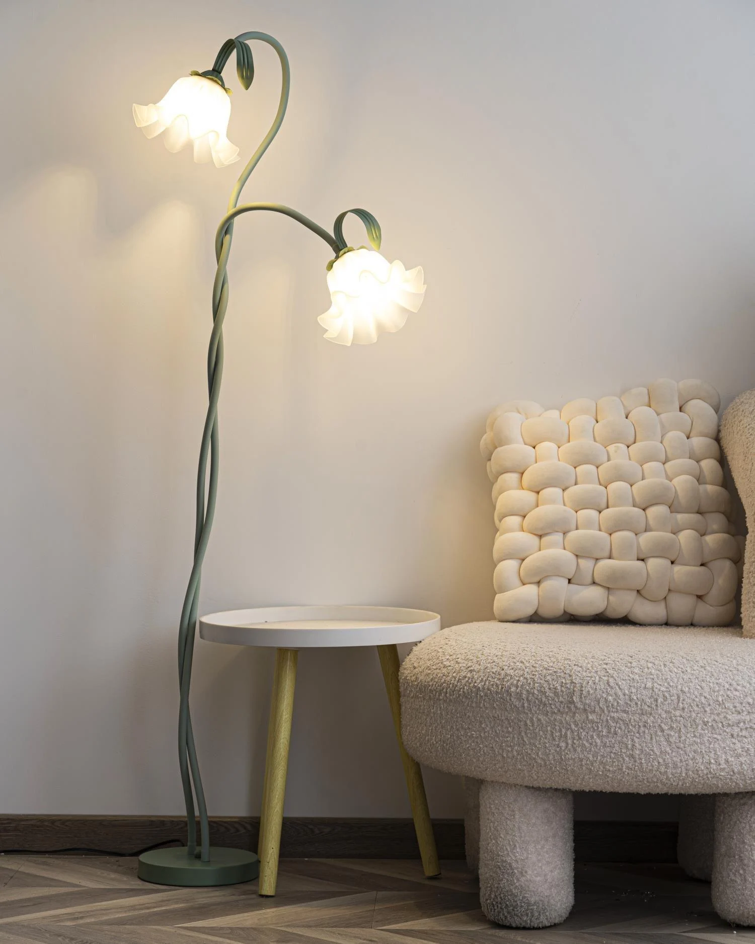 Calla Flowers Floor Lamp – Elegant and Atmospheric Lighting -  - #tag1#