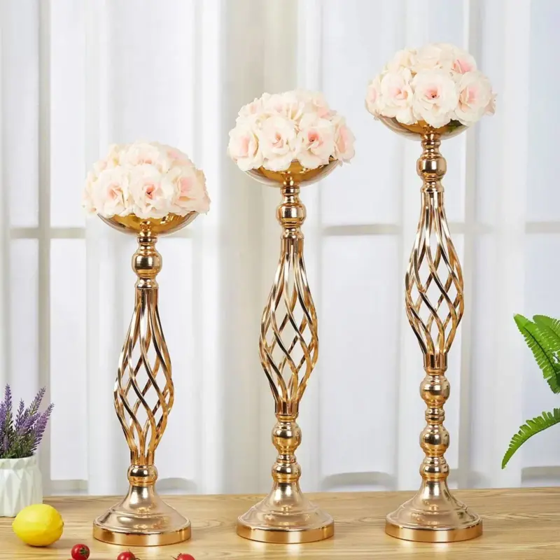 Candle_holder_-_Elegant_candle_holder_-_-_tag1_-4168803 Candle holder Elegant candle holder tag1