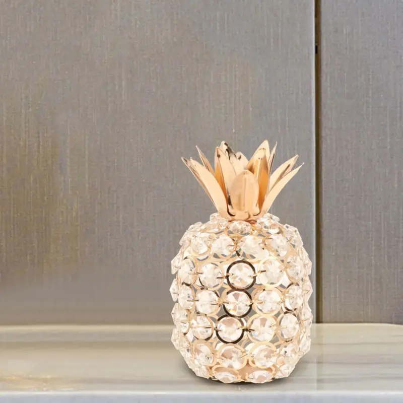 Carolyn Decor