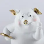 Cartoon Pig Figurines tag1